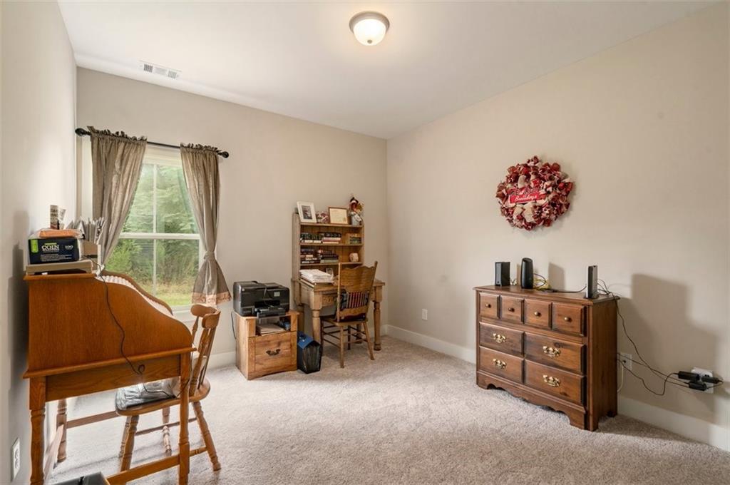 212 Live Oak Lane Comer GA 30629