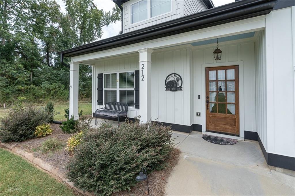 212 Live Oak Lane Comer GA 30629