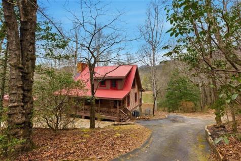 61 Bear Ridge Road Cleveland GA 30528
