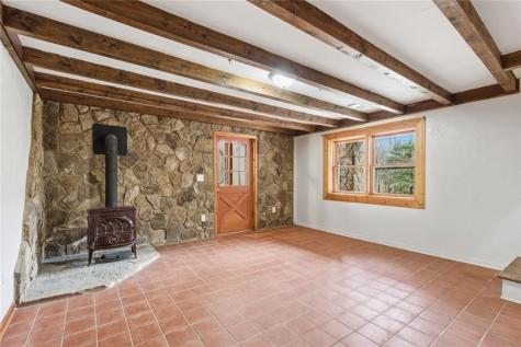 61 Bear Ridge Road Cleveland GA 30528