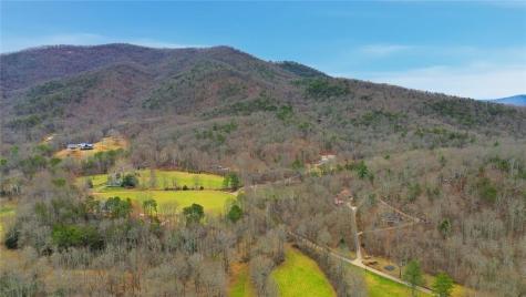 61 Bear Ridge Road Cleveland GA 30528
