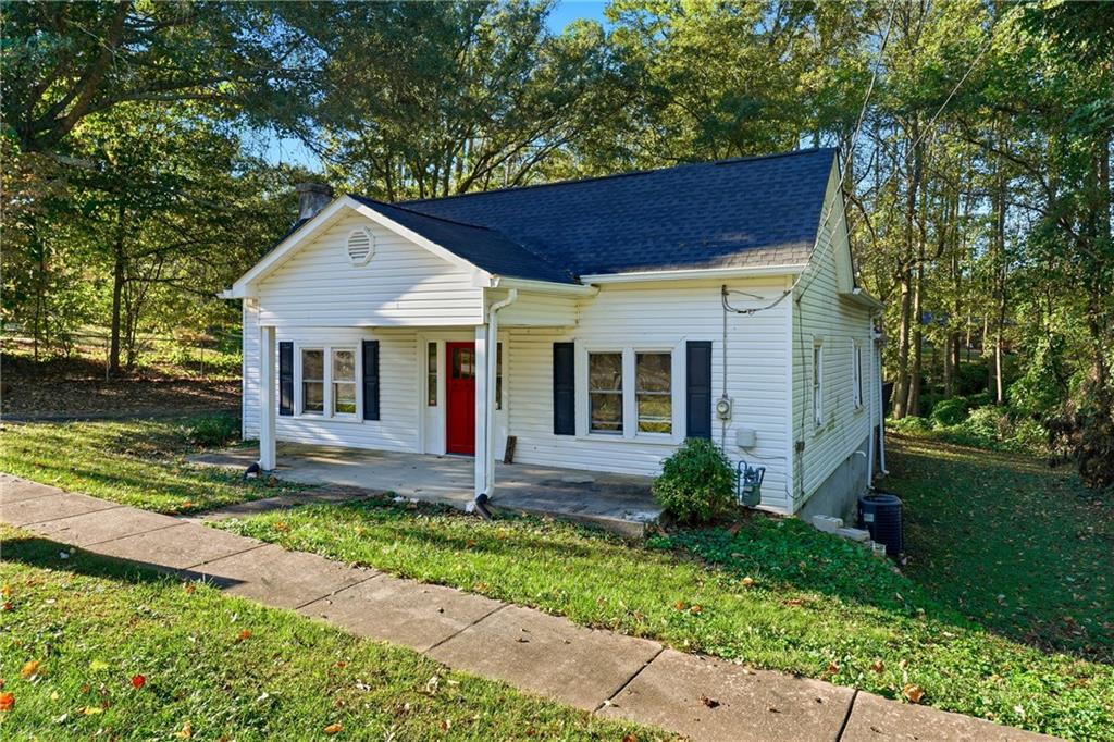 145 Wall Street Waco GA 30182