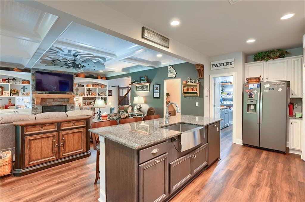 9 Lake Sydney Drive Dawsonville GA 30534