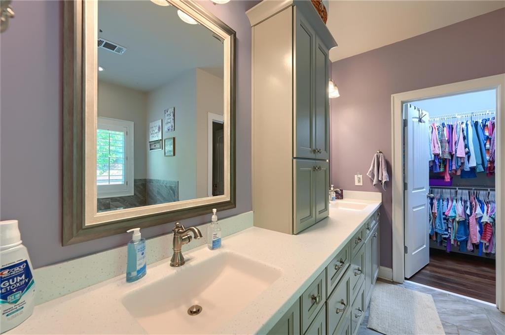 9 Lake Sydney Drive Dawsonville GA 30534