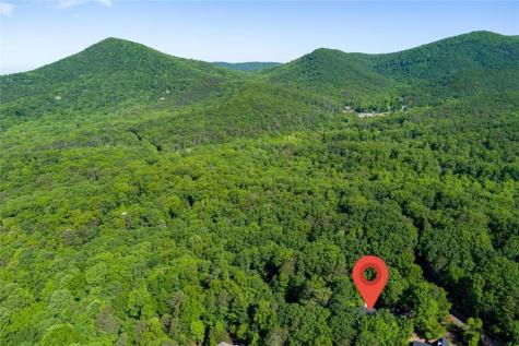 80 Camelot Way Jasper GA 30143