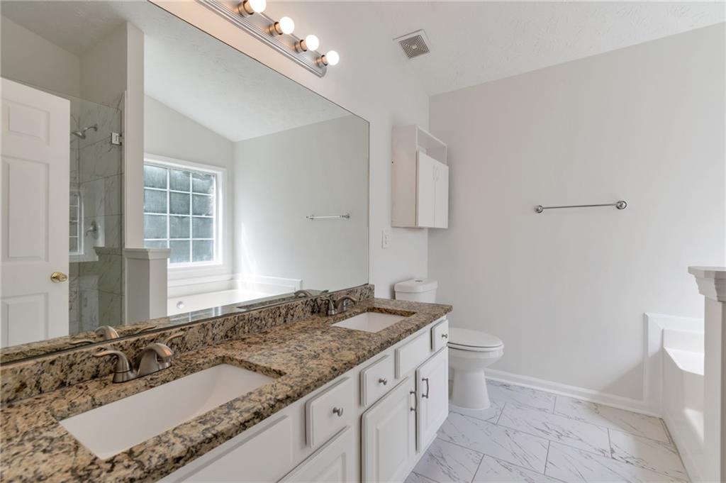 2197 Oakland Walk Drive Lawrenceville GA 30044