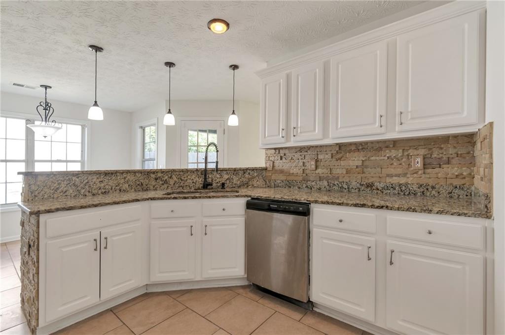 2197 Oakland Walk Drive Lawrenceville GA 30044