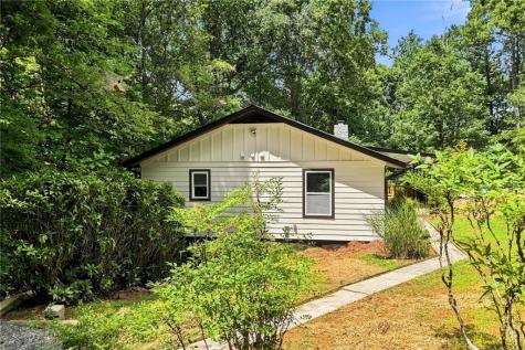 283 Ash Circle Waleska GA 30183