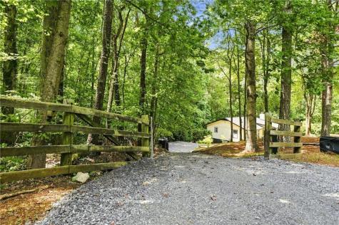 283 Ash Circle Waleska GA 30183