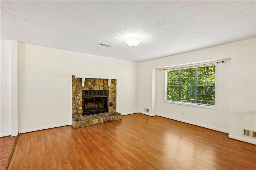 1947 Britt Drive Snellville GA 30078
