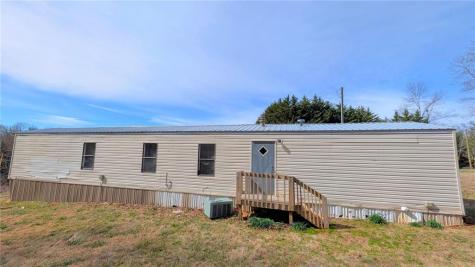 1562 Grindle Bridge Road Dahlonega GA 30533