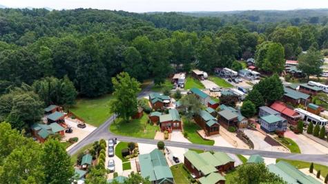 19 Wapiti Lane Cleveland GA 30528