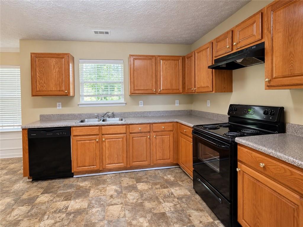 2498 Brookgate Way Ellenwood GA 30294