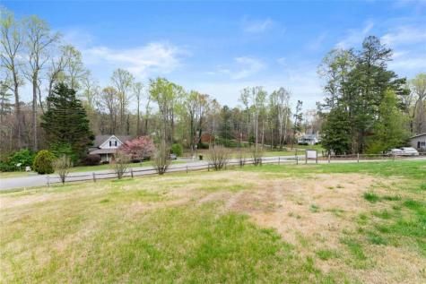 104 View Street Clarkesville GA 30523