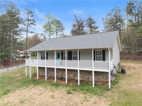 104 View Street Clarkesville GA 30523