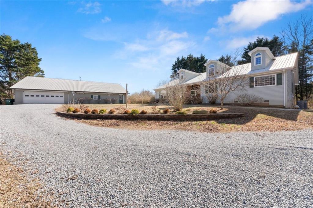 181 Asbury Mill Road Cleveland GA 30528