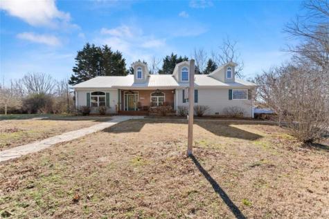 181 Asbury Mill Road Cleveland GA 30528