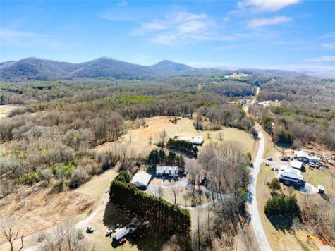 181 Asbury Mill Road Cleveland GA 30528