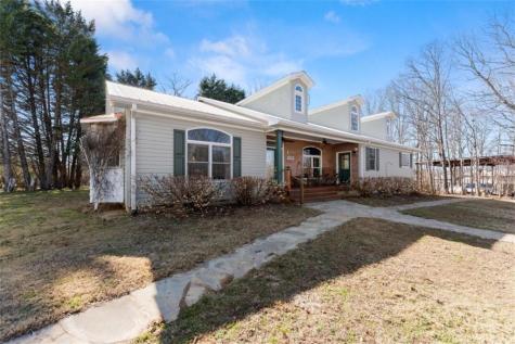 181 Asbury Mill Road Cleveland GA 30528