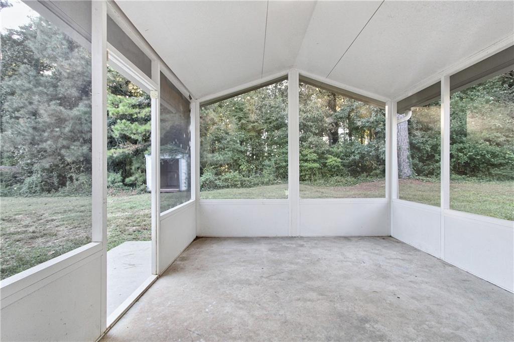 6833 Sarah Jane Lane Riverdale GA 30296