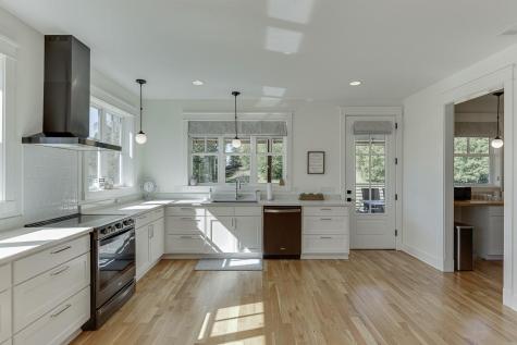 182 Farm Hill Drive Clarkesville GA 30523