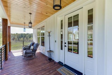 182 Farm Hill Drive Clarkesville GA 30523