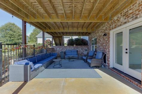 182 Farm Hill Drive Clarkesville GA 30523
