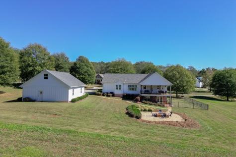 182 Farm Hill Drive Clarkesville GA 30523