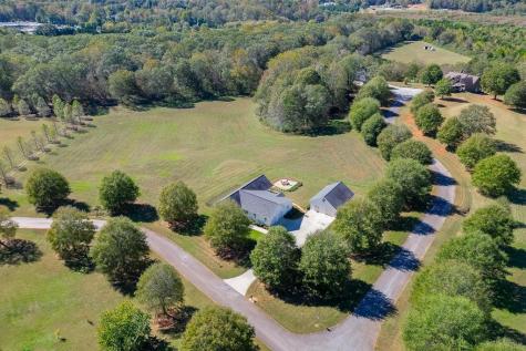 182 Farm Hill Drive Clarkesville GA 30523