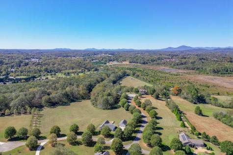 182 Farm Hill Drive Clarkesville GA 30523