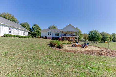 182 Farm Hill Drive Clarkesville GA 30523