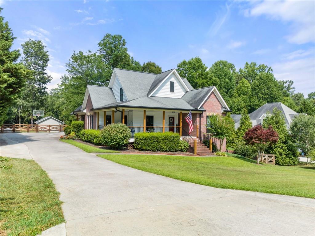 200 Fernbank Drive Cornelia GA 30531