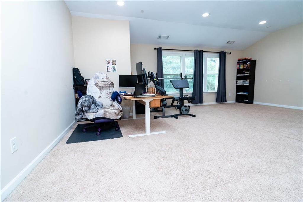 1045 Wesbourough Place Alpharetta GA 30004