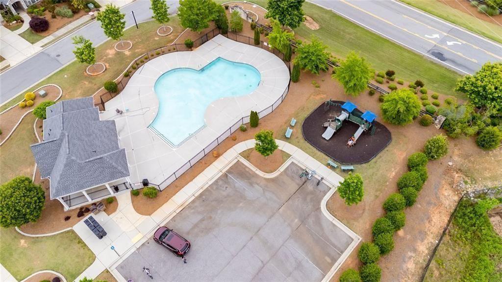 1045 Wesbourough Place Alpharetta GA 30004
