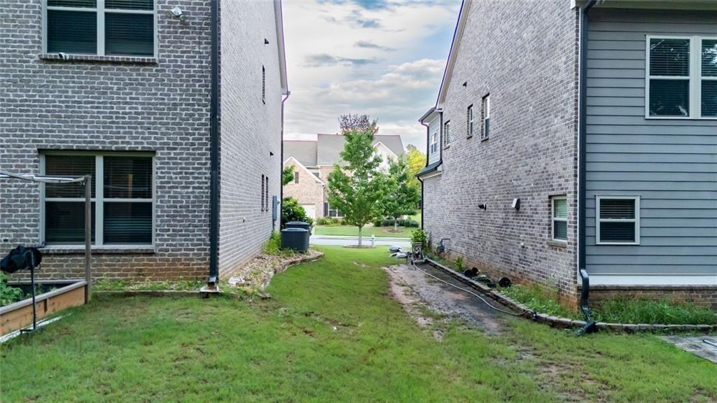 1045 Wesbourough Place Alpharetta GA 30004