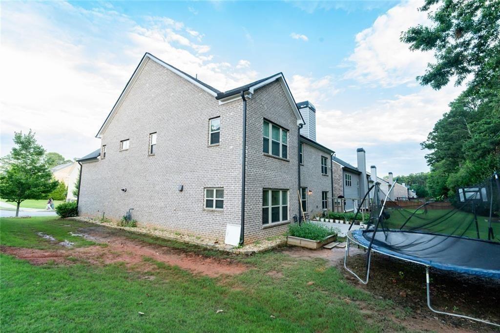 1045 Wesbourough Place Alpharetta GA 30004