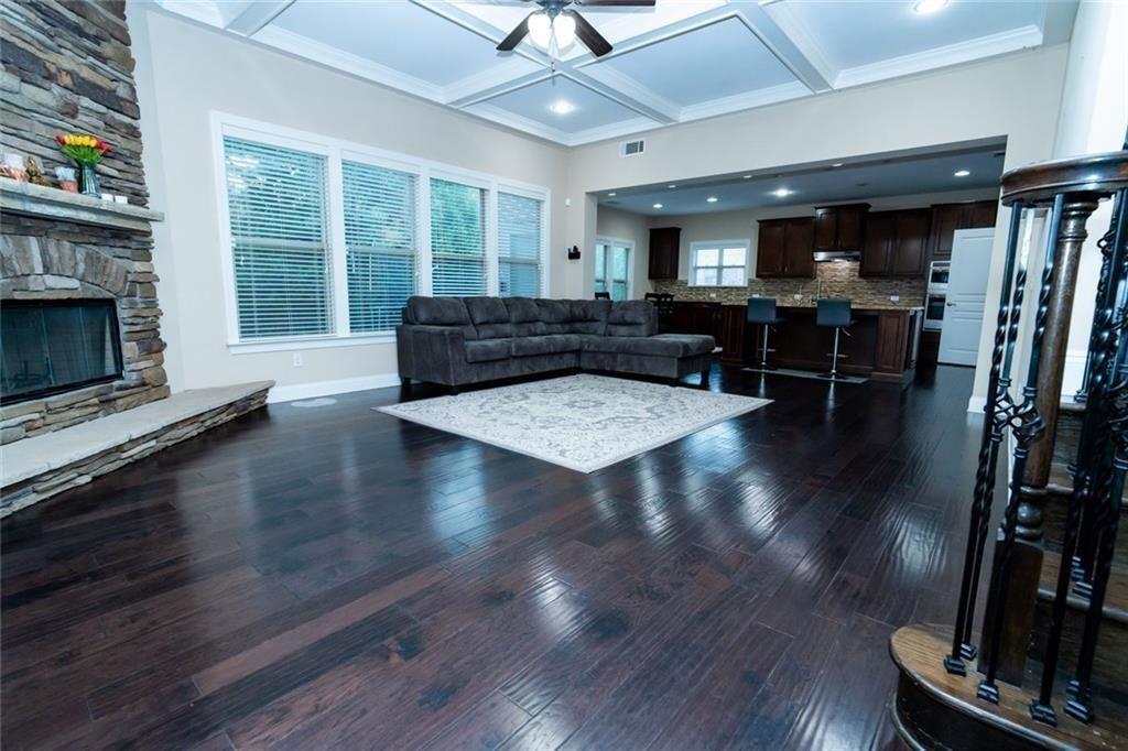 1045 Wesbourough Place Alpharetta GA 30004