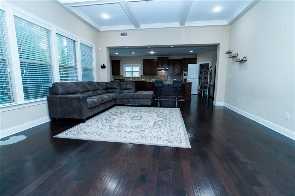 1045 Wesbourough Place Alpharetta GA 30004