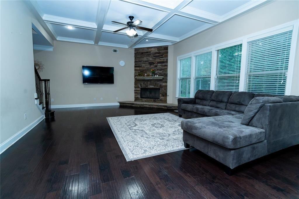 1045 Wesbourough Place Alpharetta GA 30004