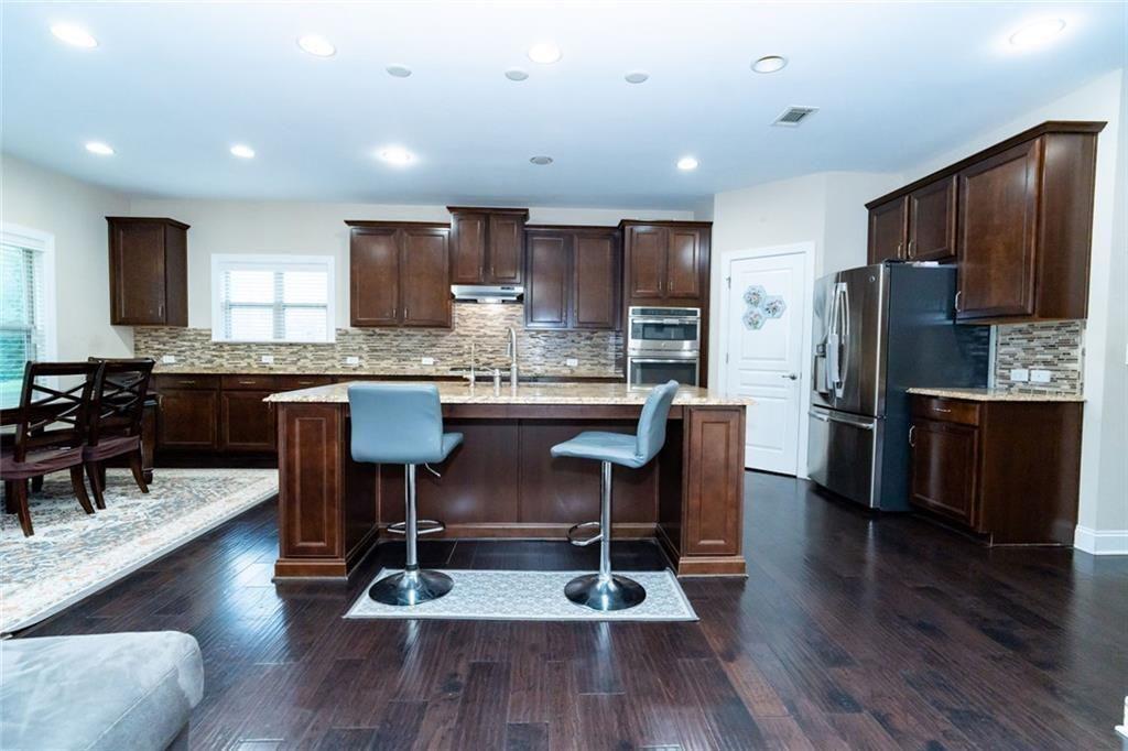 1045 Wesbourough Place Alpharetta GA 30004