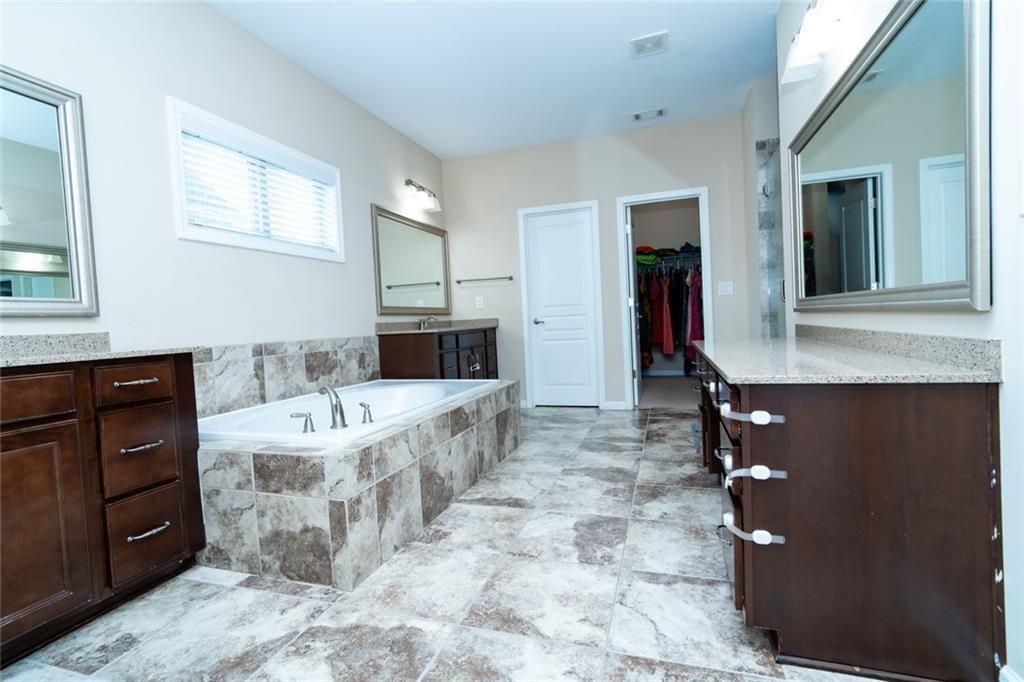 1045 Wesbourough Place Alpharetta GA 30004
