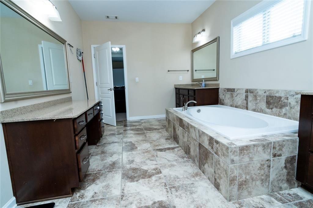 1045 Wesbourough Place Alpharetta GA 30004