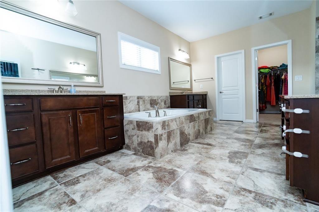 1045 Wesbourough Place Alpharetta GA 30004