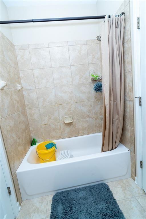 1045 Wesbourough Place Alpharetta GA 30004