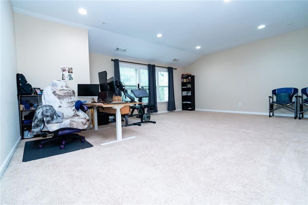 1045 Wesbourough Place Alpharetta GA 30004
