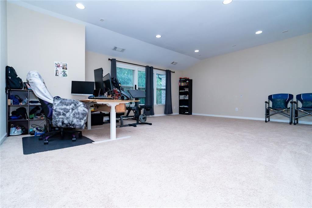 1045 Wesbourough Place Alpharetta GA 30004