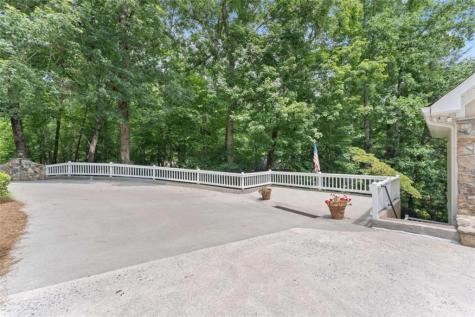 2200 Orchard Drive Clarkesville GA 30523