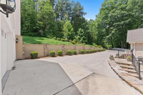 2200 Orchard Drive Clarkesville GA 30523
