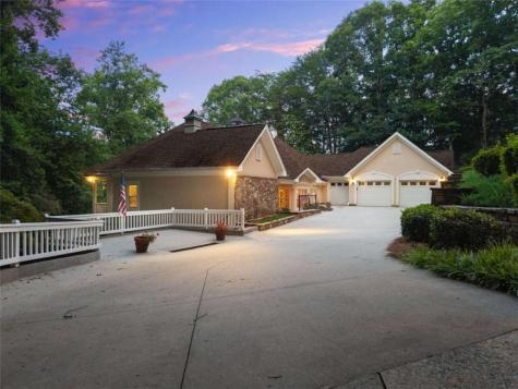 2200 Orchard Drive Clarkesville GA 30523