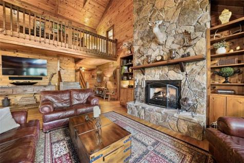 58 River Road Ellijay GA 30522